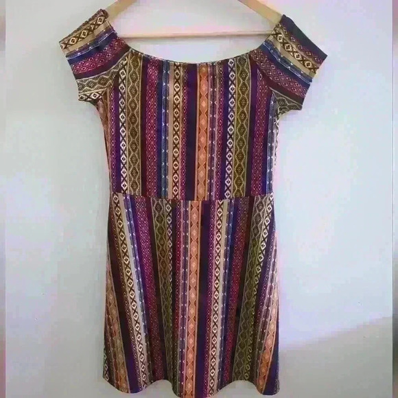 Bluenotes Dresses & Skirts - BLUENOTES | Women's Navy/Orange/Tan Geometric  Short Sleeved Mini Dress